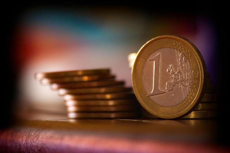 BUYBACK OF 1 AND 2 € COINS 